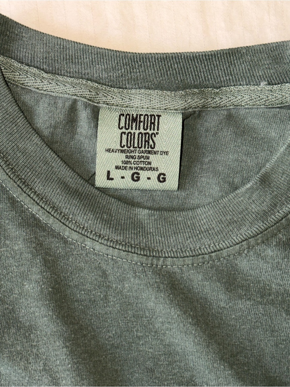 Comfort Colors Praise The Lord Squirrel Tee Brand New - Picture 2 of 9